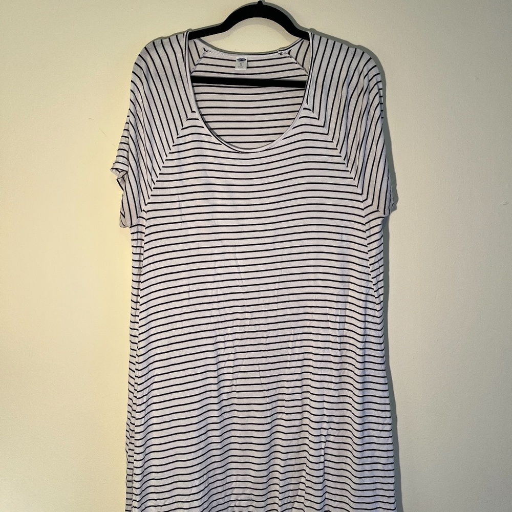 Black and White Striped Old Navy Dress Size XL